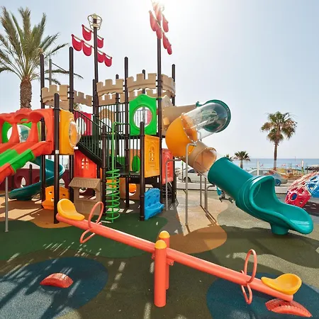 بيست إندالو 4* موخاكار